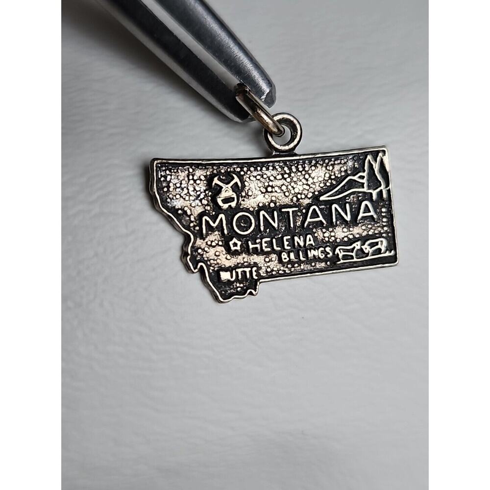 Montana Sterling Silver Charm 0 .8"